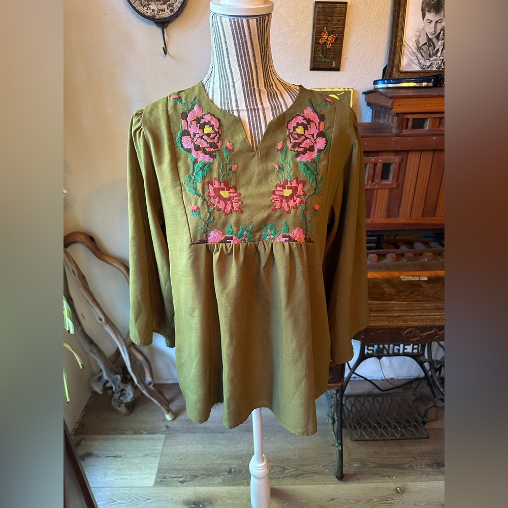 Hayden Los Angeles Green Embroidered Blouse